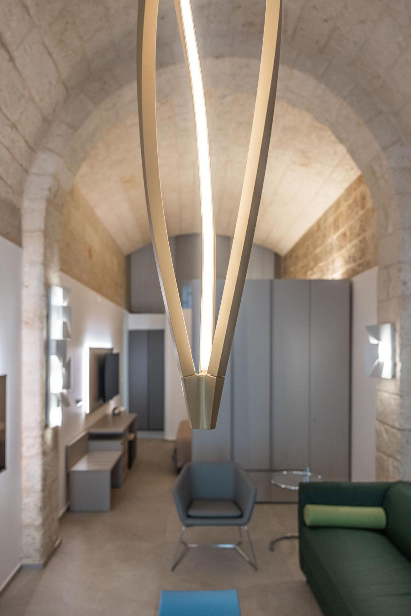 Novum Hospitality Hotell Bari Exteriör bild
