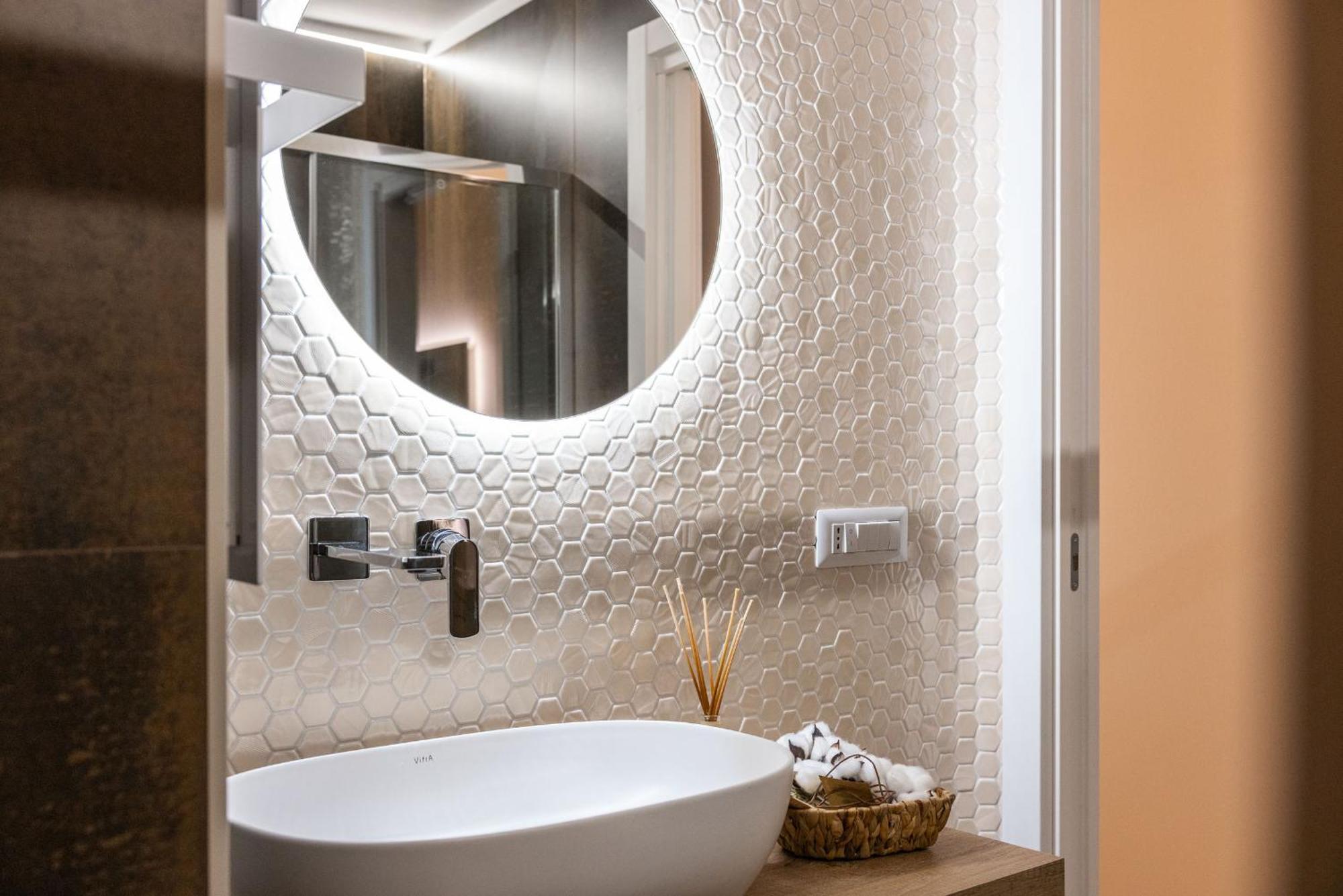 Novum Hospitality Hotell Bari Exteriör bild